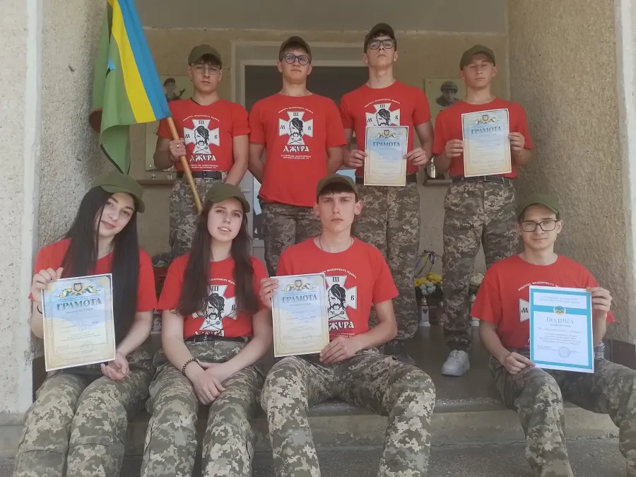 Команда Верхнянського ліцею виборола перше місце