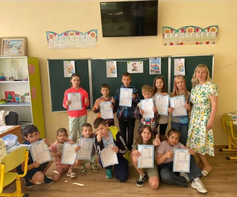 Особливо зворушливим моментом стало ранкове коло «Тепло татових долонь»