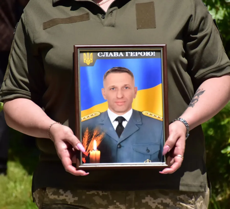 Микола Худевич служив у 73-му морському центрі спеціальних операцій. Вічна і світла пам’ять Герою!
