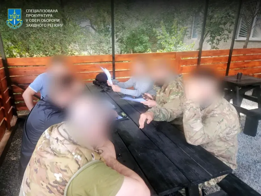 Нападникам повідомили про підозру