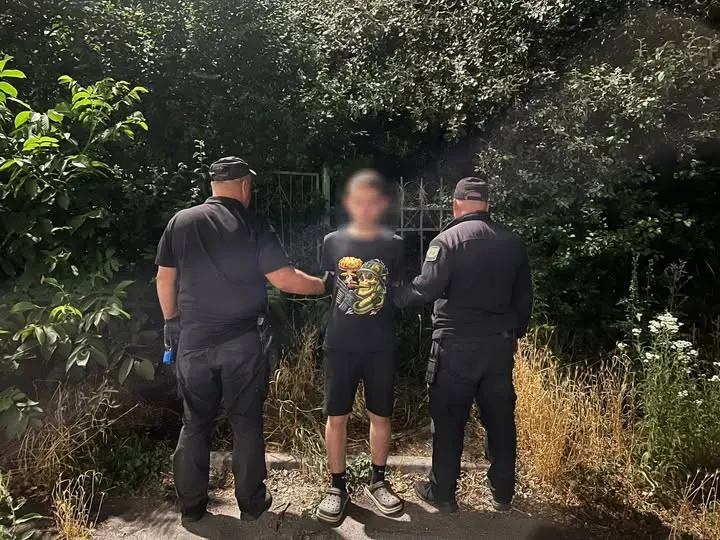 Хлопець сподівався непоміченим пробратися до кордону