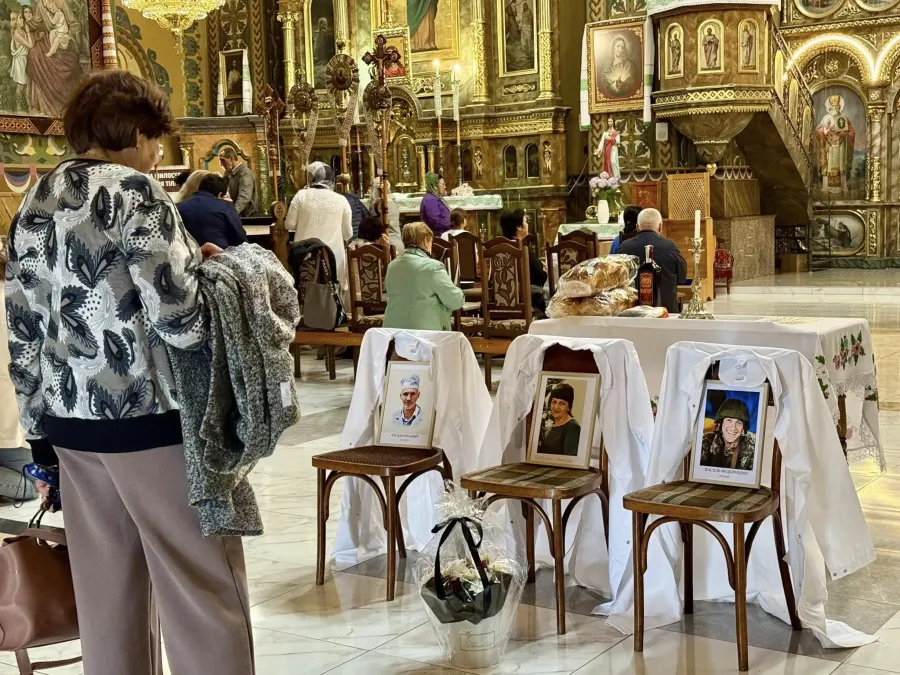 Світла пам’ять медикам, які щодня боролися за чиєсь життя!