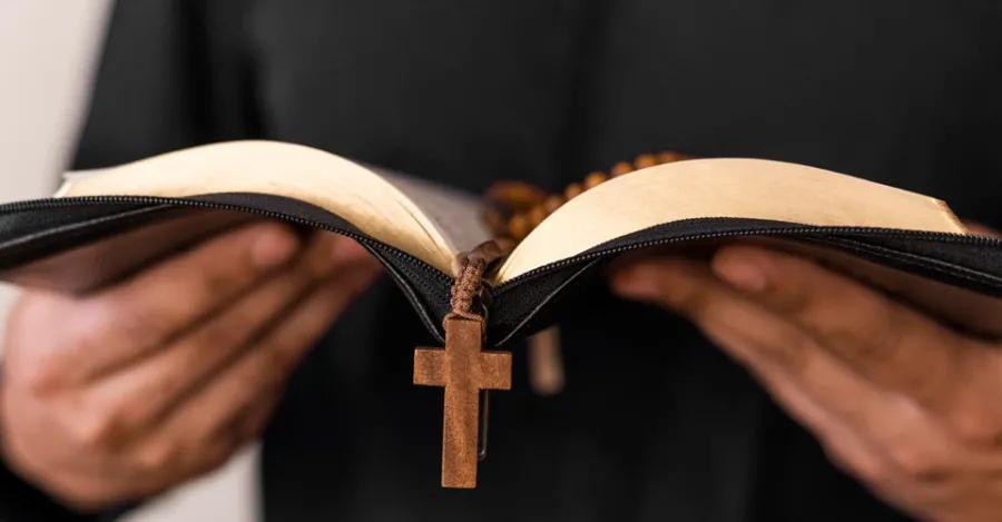 Ілюстроване фото. Релігійні громади Івано-Франківщини, визнані "критично важливими"