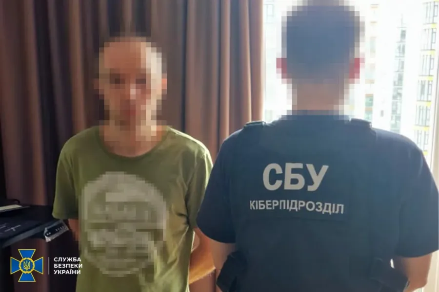 Наразі чоловік перебуває під вартою