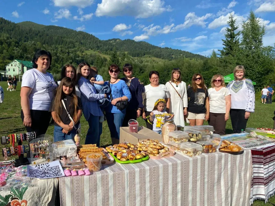 У рамках благодійного заходу провели ярмарок, розіграш лотереї та аукціон