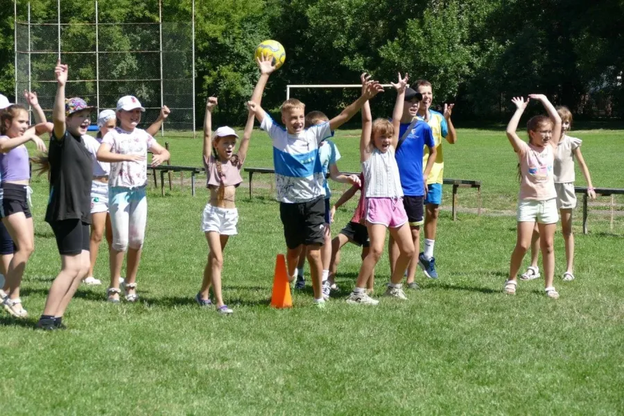 Діти долали перешкоди, змагалися у швидкості та спритності