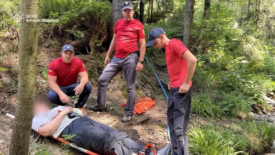  Для проведення пошуково-рятувальних робіт було залучено рятувальників ГПРВ «Заросляк»
