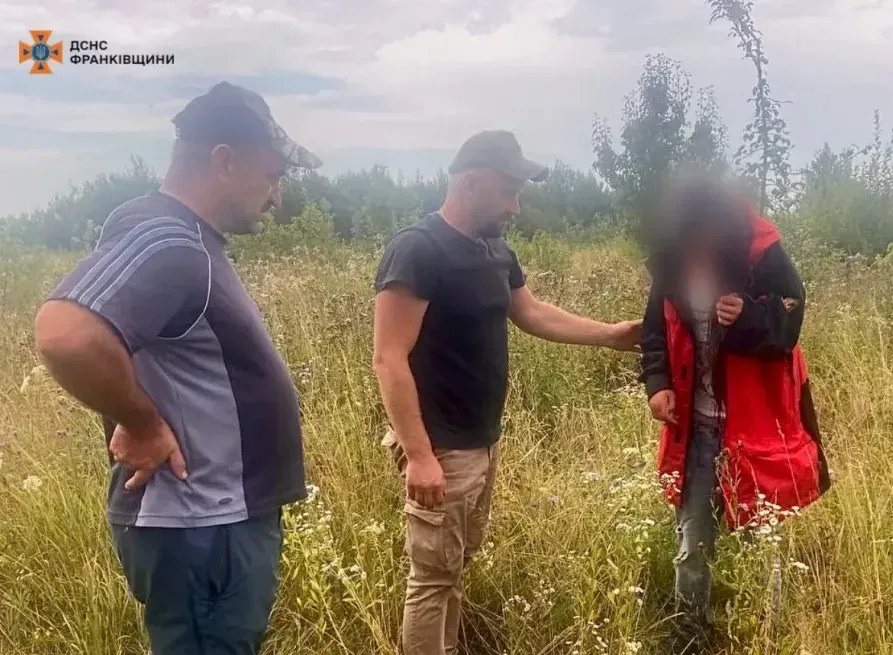 Пошуки матері знайденої дівчини продовжуються