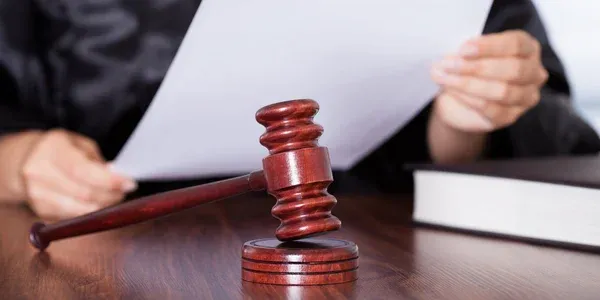 Ілюстроване фото. Суд наклав арешт на вилучені речові докази