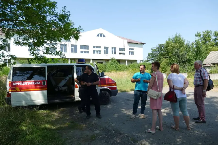 Будівлю починали зводити ще на початку 1990-х як майбутній будинок культури та дитсадок. Фото: Калуська міська рада