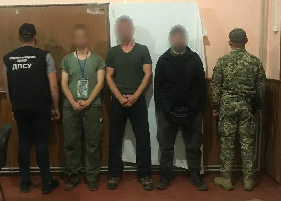 Чоловіки планували дійти до кордону після заходу сонця