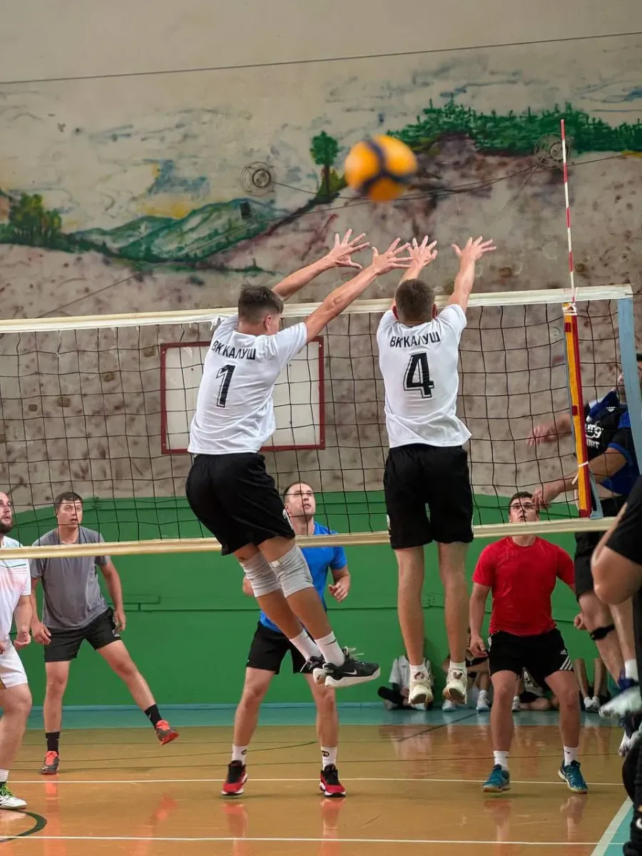 Калушани здобули перемогу в усіх п'яти іграх, включно з фінальною. Фото: ВК "Калуш"