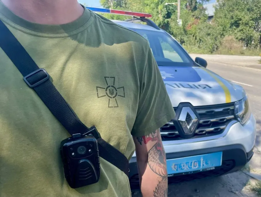 Усі територіальні центри комплектації та соціальної підтримки на Прикарпатті забезпечені бодікамерами на 100%