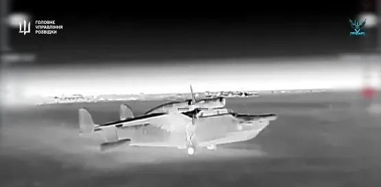 Уражено літаки-амфібії Бе-12 "Чайка". Фото: скрін із відео