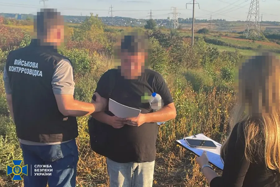 СБУ затримали агента "на гарячому", коли він знімав на відео місцеву електропідстанцію