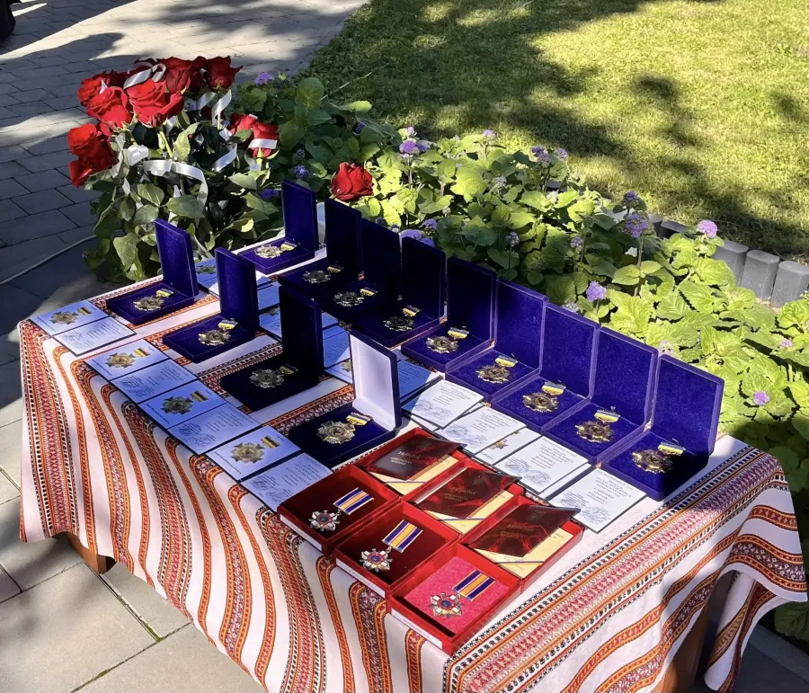 Світлана Онищук та Василь Андрієшин вручили державні та регіональні відзнаки