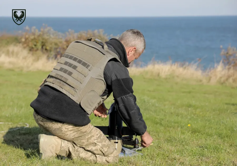 Українські фахівці з протидії ударним БПЛА підняли у повітря дрон «Стінг»