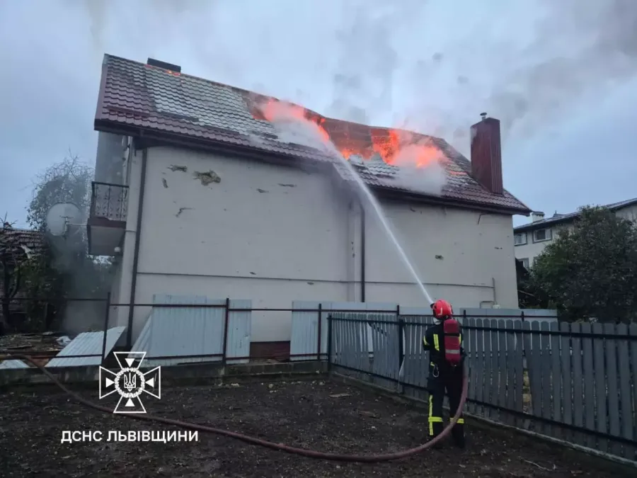Пошкоджено низку об’єктів, зокрема житлові будинки