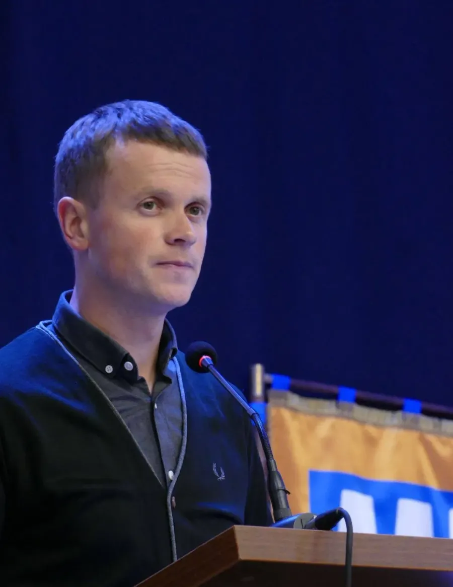 За словами Олега Тарбєєва, у Калуській громаді потрібно побудувати 171 протирадіаційне укриття. Фото: Калуська міська рада