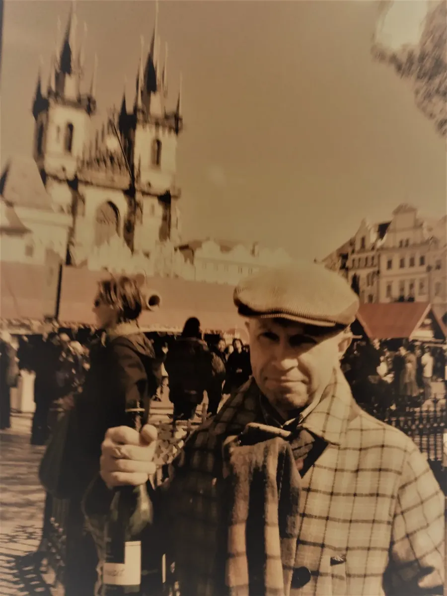 Ян Чарнецький з братом Ігорем Іванюченком продовжує писати спогади про його Калуш