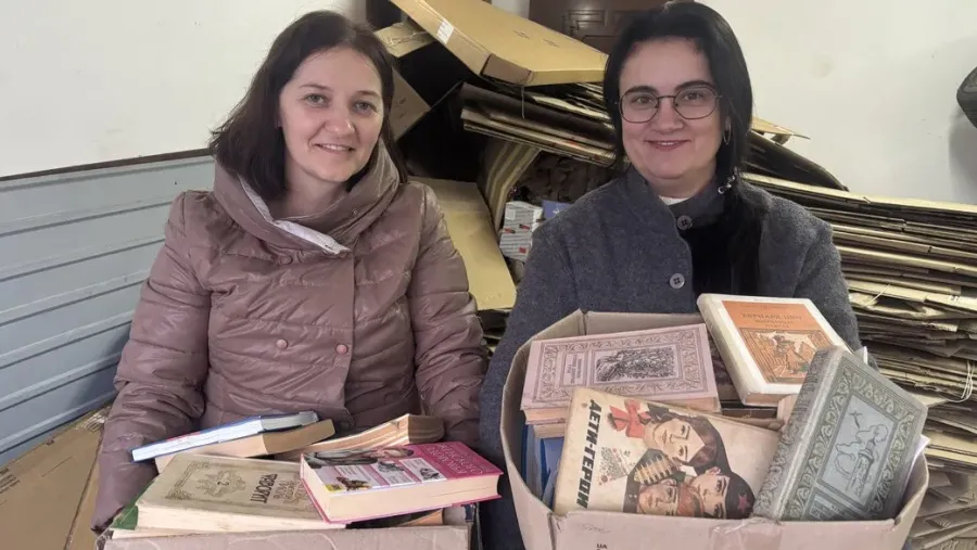 Перший збір російської літератури волонтерки організували у червні 2023 року