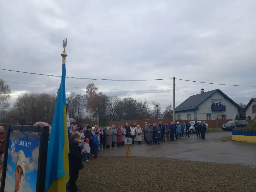 У Пійлі помолилися за повернення захисників 