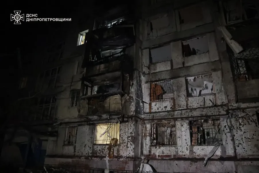 До ліквідації наслідків влучань було залучено 78 рятувальників