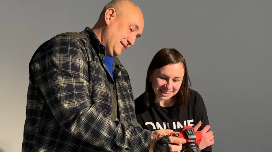 В Ігоря Чарковського — одна фотосесія на тиждень. Бо кілька на день — це не про мистецтво