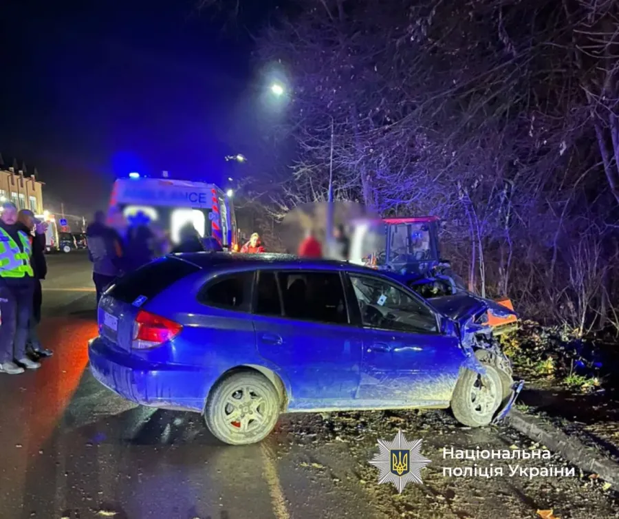 Поліція з’ясовує обставини ДТП