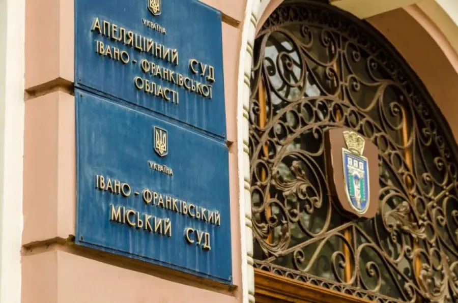 Ілюстроване фото. Смерть військовослужбовця спричинила позивачам глибокі душевні страждання