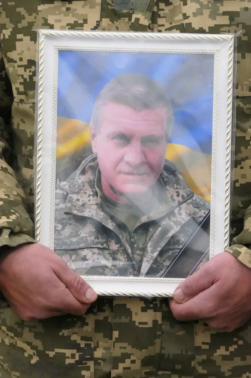  Калущина попрощалася із полеглим Валерієм Надвірнянським. Вічна і світла пам’ять Герою!