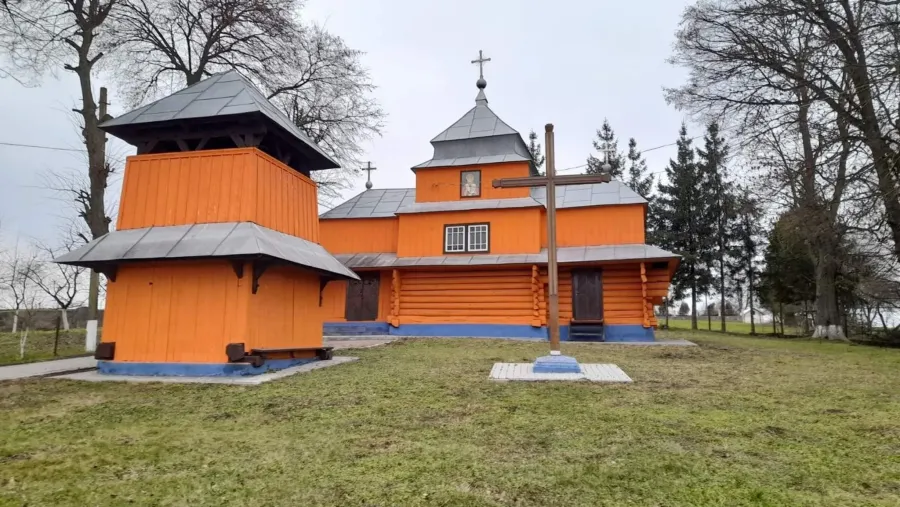 Життя святині, як і багатьох українських храмів, було непростим. Фото: Рогатинська міська рада