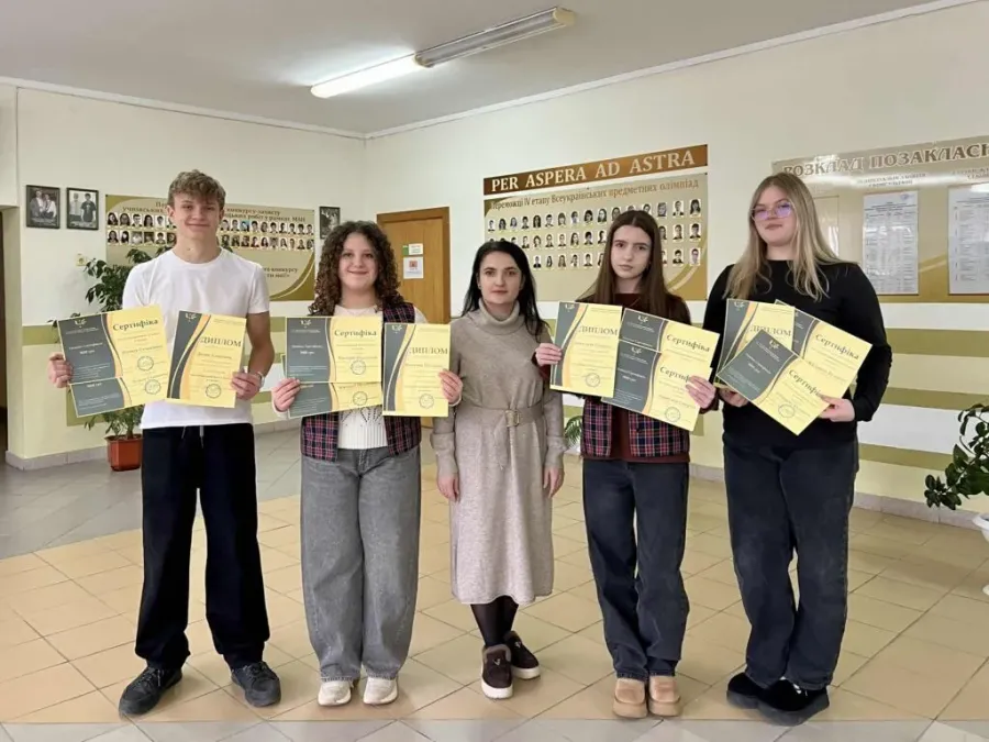 Усі переможці нагороджені сертифікатами на 5 000 грн і на 3 000 грн