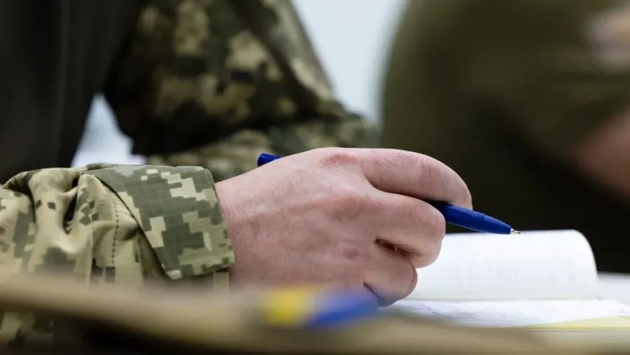 Ілюстроване фото. Частина людей ставатиме на військовий облік без особистих звернень
