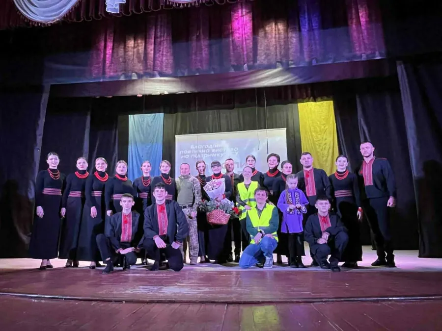 Надія Пукіш сформувала театральний колектив з 21 актора-аматора. Фото: Надія Пукіш
