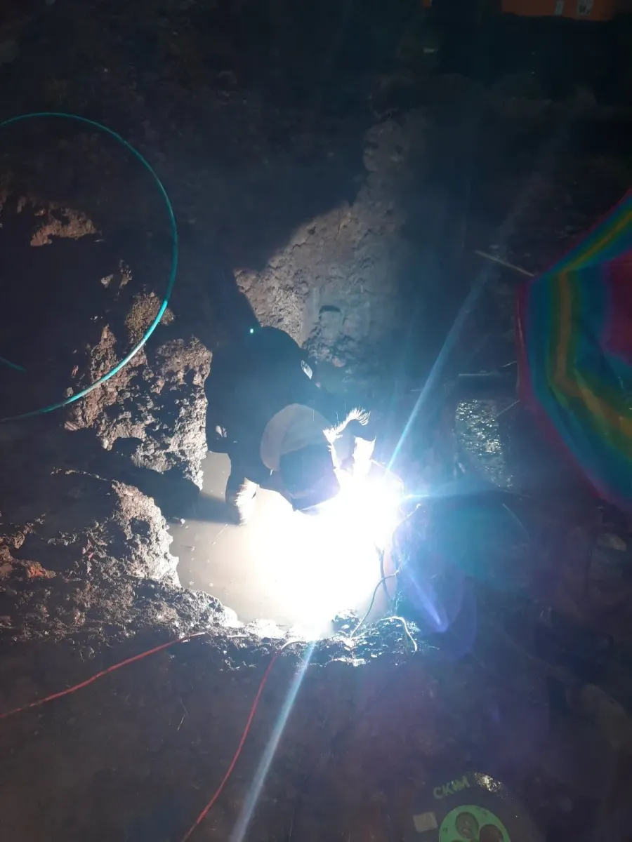 У Калуші ліквідують пориви після масштабної аварії. Ілюстроване фото: Калуська енергетична компанія