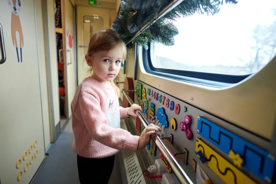 Ці вагони відрізняються від інших дитячих унікальним дизайном купе 