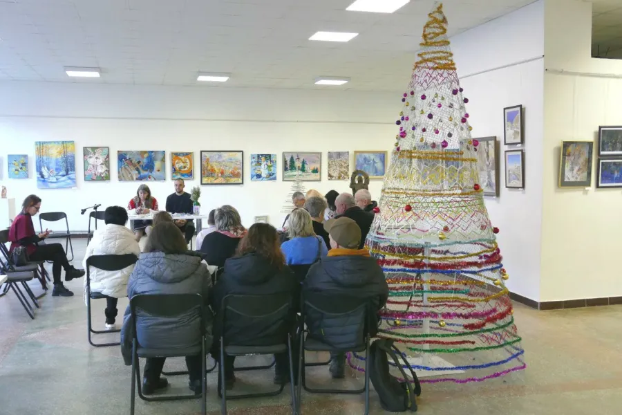 На такі творчі зустрічі приходять шанувальники красного письменства