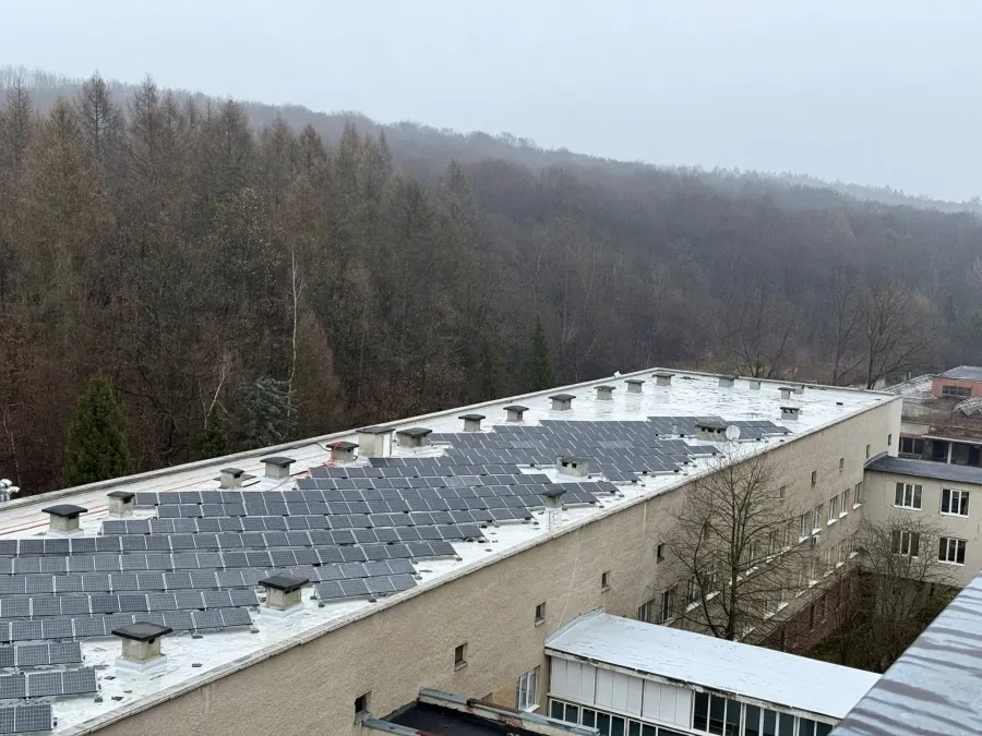 Найближчим часом запустять в роботу ще одну секцію сонячної електростанції