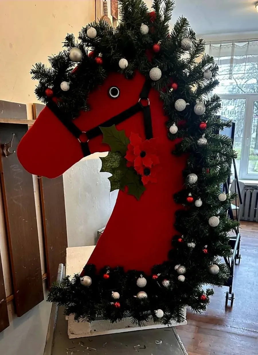 Переможцям найзимовіших фотозон обіцяють призи. Фото: Калуська міська рада