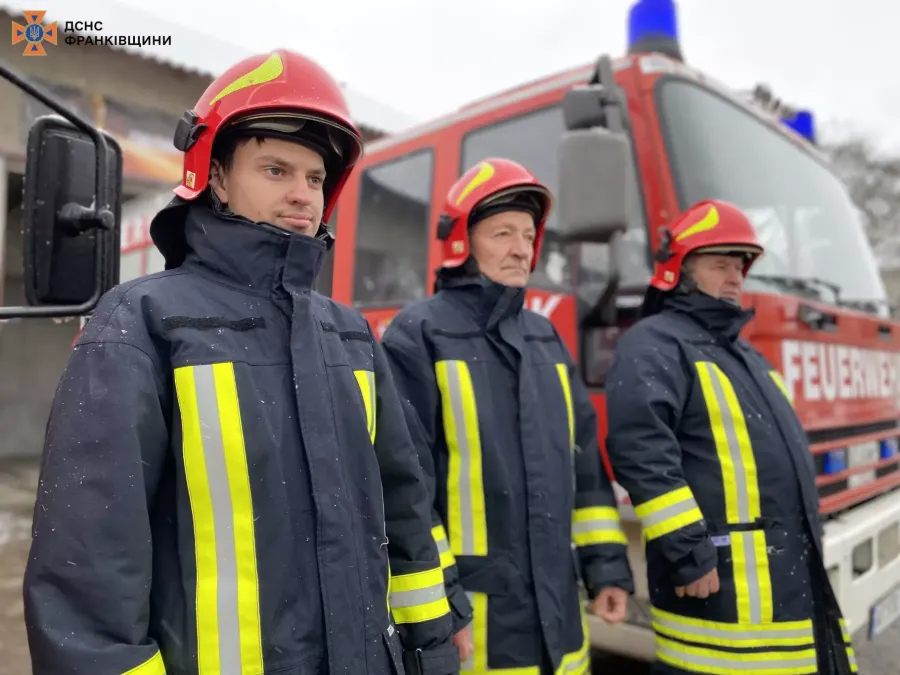 Добровольці забезпечені одягом та спорядженням для виконання завдань