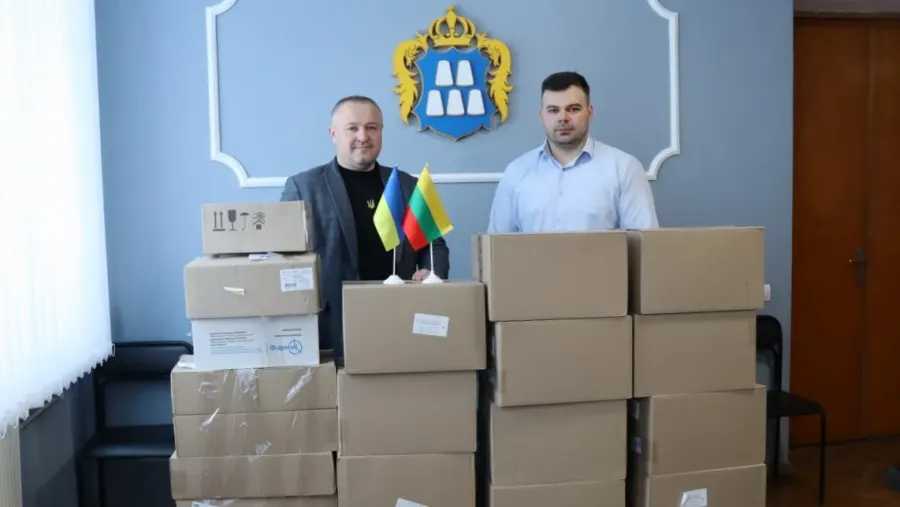 Долинська лікарня отримала медикаменти для лікування військових