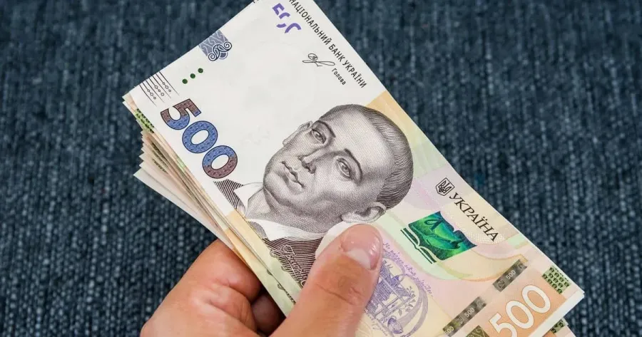 Ілюстроване фото.  Зарплати вчителів шкіл фінансує державний бюджет через освітню субвенцію