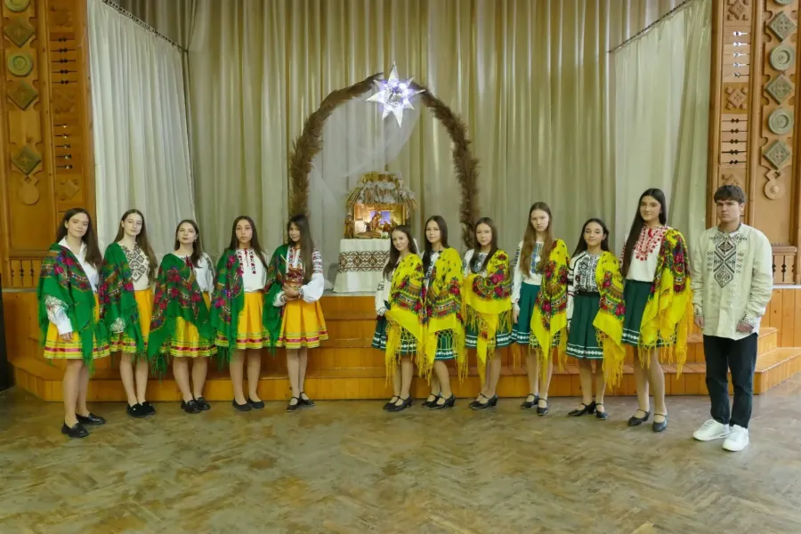 Учні Калуського ліцею № 10 гідно представив заклад на обласному конкурсі 