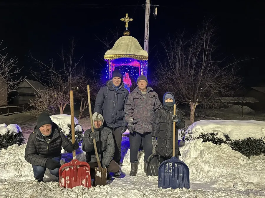 Небаїйдужі впорядкувати переходи та зупинки громадського транспорту