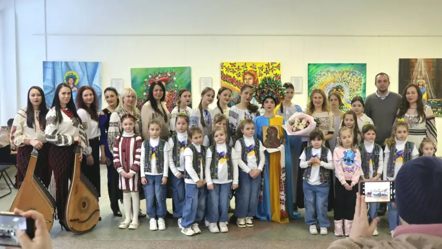 Натхнення Ольга Чолінська черпає з реального життя — у спілкуванні з матерями та дружинами Героїв