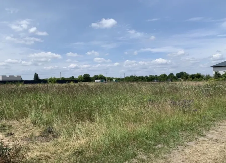 Ілюстроване фото. Калуська міська рада продає три земельні ділянки