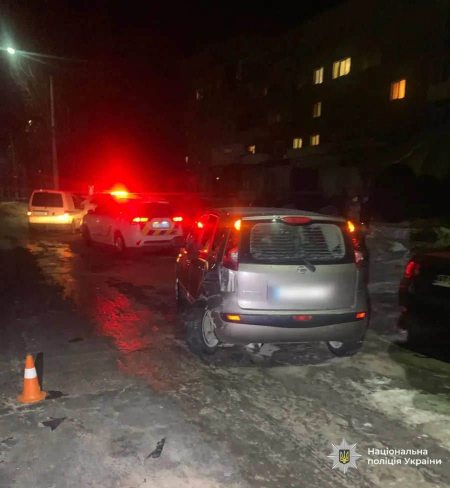 У результаті ДТП усі автівки зазнали механічних пошкоджень