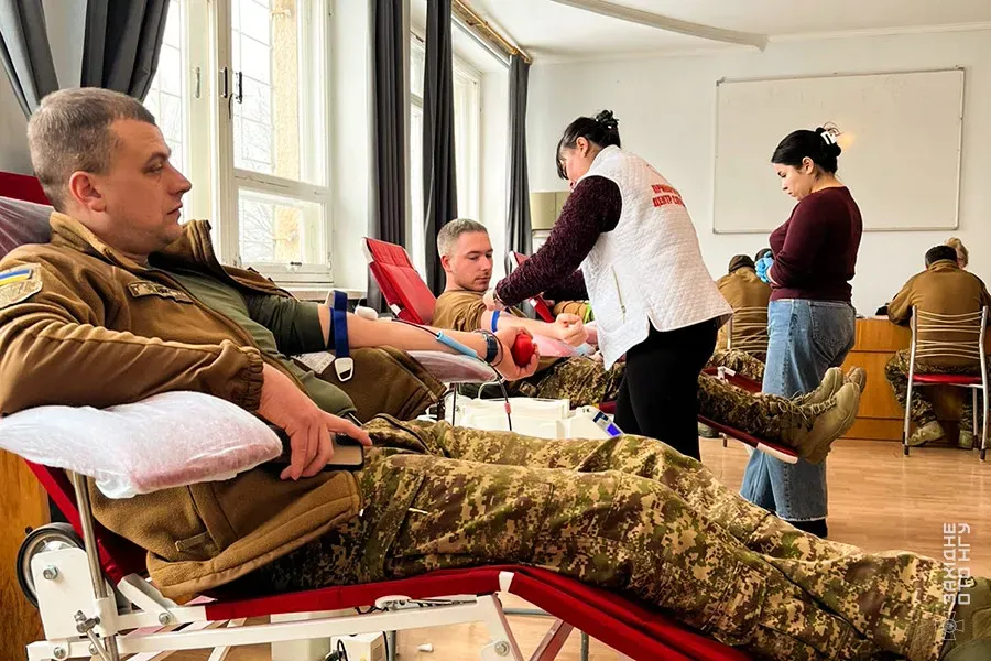 Днями нацгвардійці полку долучилися до донорської ініціативи та здали кров для потреб поранених військових
