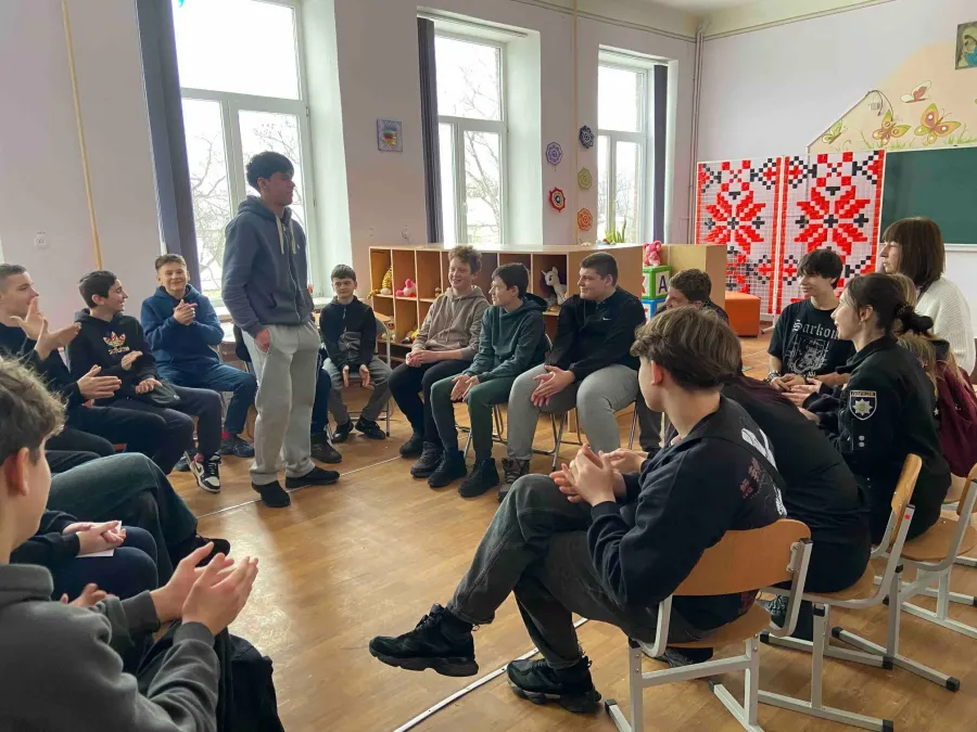 Для дітей організовано цікаві та змістовні заняття, під час яких вони навчаються розпізнавати прояви булінгу